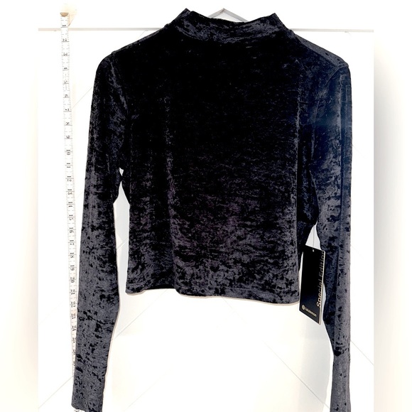 Lululemon All Aligned Mock Neck Crushed Velvet top Black special ed. sz. 12 NWT - Picture 11 of 13